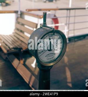 On a ship in the 1960s. The ship's engine order telegraph, the device used on a ship to order the engineer in the machine room to lower speed, encrease speed either backwards or forward, stop or be in a stand by. Manufactured by A. robinsons & Co Liverpool. Established 1760.  Sweden 1968. Kristoffersson ref DV19 Stock Photo