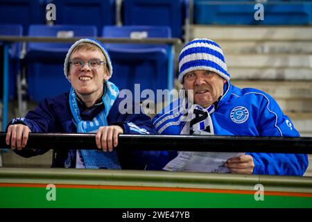 Doetinchem, Netherlands. 22nd Jan, 2024. DOETINCHEM, NETHERLANDS - JANUARY 22: supporters of De Graafschap look on during the Dutch Keuken Kampioen Divisie match between De Graafschap and Jong PSV at Stadion De Vijverberg on January 22, 2024 in Doetinchem, Netherlands. (Photo by Rene Nijhuis/Orange Pictures) Credit: Orange Pics BV/Alamy Live News Stock Photo