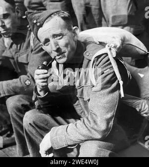 BRITISH SOLDIER 1940 Stock Photo