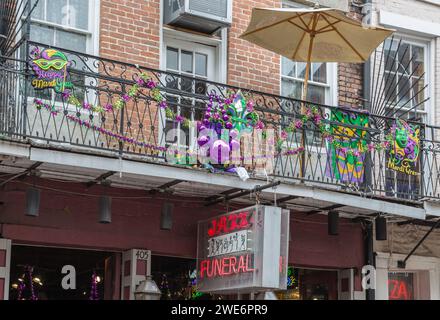 Mardi Gras decorated balcony in the French Quarter of New Orleans, LA ...