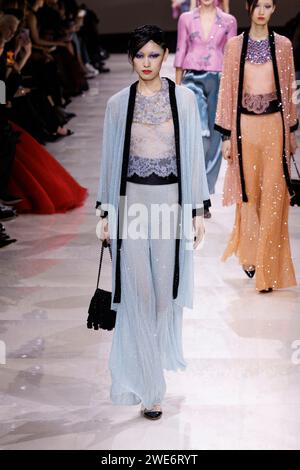 GIORGIO ARMANI PRIVE Haute Couture Spring/Summer 2024 Runway during Paris Haute Couture Fashion Week on January 2024 - Paris; France 23/01/2024 Stock Photo
