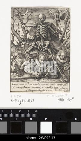 Allegory of transience (vanitas), Hieronymus Wierix, 1563 - Before 1619 print Death tramples three richly dressed ladies who, respectively, personify, wealth and pride. In the margin a two -way Bible quote from Joh. 2 in Latin. Antwerp paper engraving scenes symbolizing 'Vanitas'. Death as skeleton. Desire; 'Desiderio' (Ripa). Wealth, Opulence; 'Opulenza', 'Richezza' (Ripa). Pride; 'Superbia' (Ripa)  personification of one of the Seven Deadly Sins Stock Photo