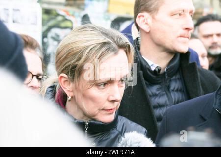 Verkehrssenatorin Manja Schreiner von der CDU Verkehrssenatorin Manja Schreiner von der CDU *** Transport Senator Manja Schreiner from the CDU Transport Senator Manja Schreiner from the CDU Stock Photo