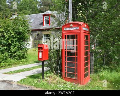 Traditional telephone booth and mailbox in the Scottish Highlands Stock Photo