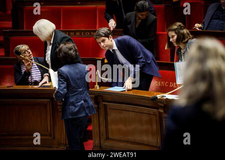© Thomas Padilla/MAXPPP - 24/01/2024 ; Paris, FRANCE ; SEANCE DE QUESTIONS AU GOUVERNEMENT DANS L' HEMICYCLE DE L' ASSEMBLEE NATIONALE. GABRIEL ATTAL, PREMIER MINISTRE. Session of questions to the Government at the French National Assembly in Paris, on January 24, 2024. Credit: MAXPPP/Alamy Live News Stock Photo