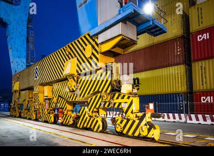 Giant container mover sitting on rails at the port of Valparaíso. Chile, South America. Stock Photo