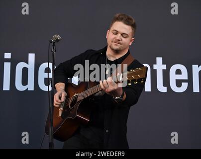 Anaheim, USA. 24th Jan, 2024. Hunter Hayes, playing a Martin GPCE Inception Maple guitar during the NAMM Show Global Media Day held at the Anaheim Convention Center on January 24, 2024 in Anaheim, CA. © Tammie Arroyo/AFF-USA.com Credit: AFF/Alamy Live News Stock Photo