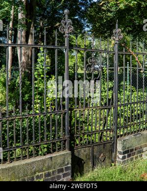 Evangelical Dorffriedhof Alt-Stralau, Friedrichshain-Kreuzberg, Berlin, Germany Stock Photo