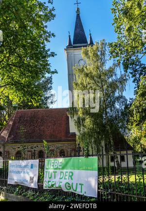 Evangelical Dorffriedhof Alt-Stralau, Friedrichshain-Kreuzberg, Berlin, Germany Stock Photo