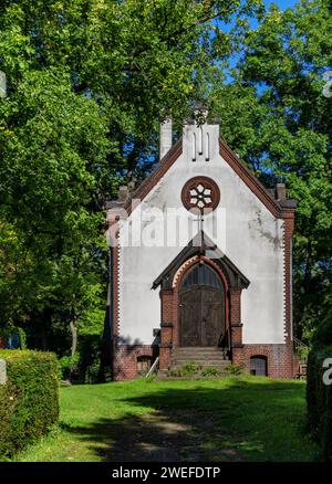 Evangelical Dorffriedhof Alt-Stralau, Friedrichshain-Kreuzberg, Berlin, Germany Stock Photo