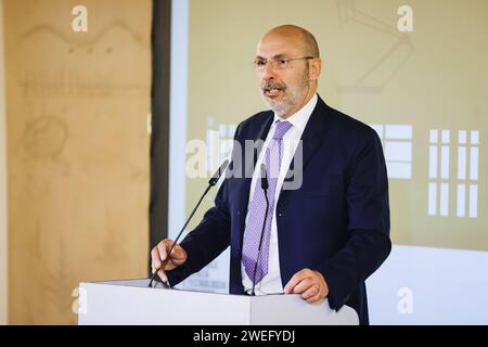 Milano, Italia. 25th Jan, 2024. Foto Alessandro Bremec/LaPresse25-01-2024 Milano, Italia - Cronaca - La presentazione del Tram Carrelli all'interno del Padiglione Ferroviario del Museo Nazionale Scienza e Tecnologia a Milano. Nella foto: Arrigo Giana January 25, 2024 Milano Italy - News - The presentation of the Tram Trolleys inside the Railway Pavilion of the National Science and Technology Museum in Milan. In the photo: Arrigo Giana Credit: LaPresse/Alamy Live News Stock Photo