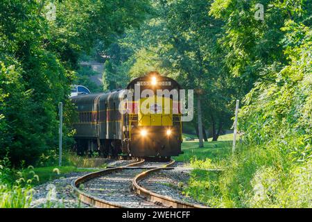 Diesel locomotive ALCOA C420 number CVSR 365. Operated as special event on the Cuyahoga Valley Scenic Railroad. Brecksville Station, Cuyahoga Valley N Stock Photo