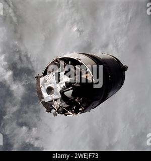 Lunar Module  'Spider', still attached to Saturn V third stage, photographed from Command and Service Modules  'Gumdrop' with astronauts  James A. McDivitt, commander; David R. Scott, command module pilot; and Russell L. Schweickart, lunar module pilot, on first day of  Apollo 9 Earth-orbital mission, NASA, March 3, 1969 Stock Photo