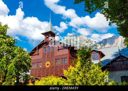 Traditional Romanian architecture, ornate, wooden Aurel Stroe Cultural Center, Busteni, Bucegi Mountains, Romania Stock Photo