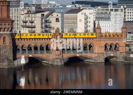 Oberbaum Bridge over the Spree, metro train BVG, Berlin Friedrichshain-Kreuzberg, Berlin, Germany, Europe, Berlin, Germany Stock Photo