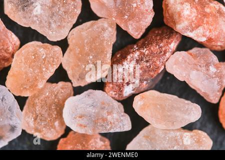 Crystals pink Himalayan salt in closeup Stock Photo