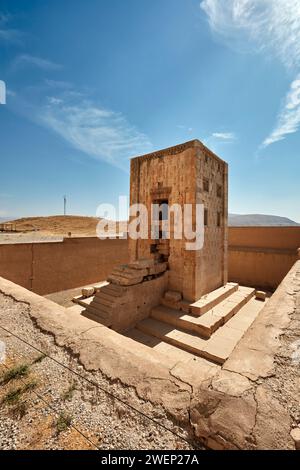 The 'Cube of Zoroaster', a 5th century B.C Achaemenid square tower in Naqsh-e Rostam Necropolis near Persepolis, Iran. Stock Photo