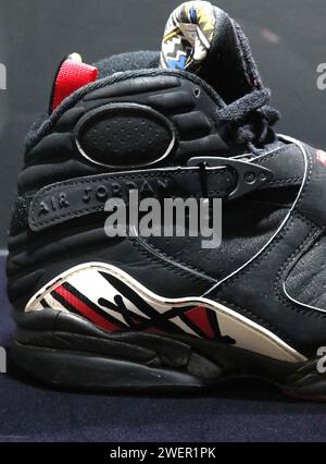 New York, New York, USA. 26th Jan, 2024. Detail view of the Air Jordan VIII (1993) sneaker from ''˜The Dynasty Collection', a set of 6 Michael Jordan ''˜Championship Clinching' Game Worn Air Jordan Sneakers with an estimate of $7 - 10 Million held at Sotheby's New York. The sneakers were giving to Tim Hallam, a public relations executive for the Chicago Bulls who had been with the team since 1978. (Credit Image: © Nancy Kaszerman/ZUMA Press Wire) EDITORIAL USAGE ONLY! Not for Commercial USAGE! Credit: ZUMA Press, Inc./Alamy Live News Stock Photo