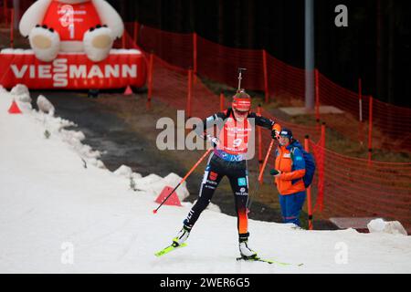 Oberhof, Deutschland. 05th Jan, 2024. Janina Hettich-Walz (SC Schönwald/GER) beim IBU Biathlon Weltcup Sprint Frauen Oberhof 2024 Credit: dpa/Alamy Live News Stock Photo