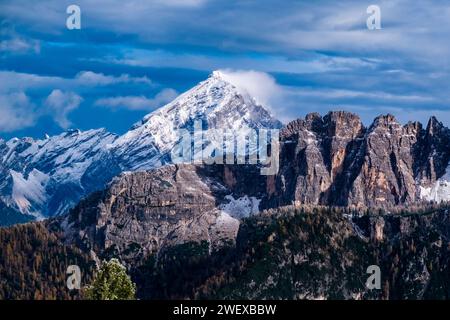 Snow-covered summit of the mountain Antelao in autumn, seen from the rock formation Cinque Torri. Cortina d Ampezzo Veneto Italy FB 2023 3509 Stock Photo