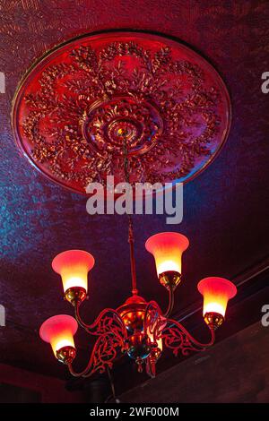 Close up of chandelier in the Nell Gwynne Tavern pub , Bull Inn Court, Covent Garden, London, England Stock Photo