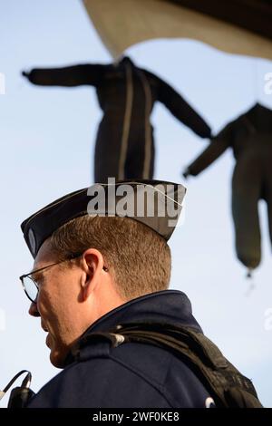 Toulouse, France. 26th Jan, 2024. Mathieu Pinard Baillet/Le Pictorium - Farmers' demonstration Carbone FNSEA - 26/01/2024 - France/Occitanie/Toulouse - For a period of 10 days, the young farmers of Haute Garonne, led by Jerome Bayle, have been holding up traffic on the A64 freeway at Carbone. They are eagerly awaiting an address by the French Prime Minister Gabriel Attal. 26/01/2024 Credit: LE PICTORIUM/Alamy Live News Stock Photo