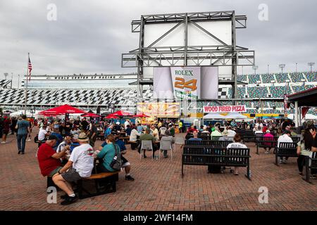 Daytona Beach, Etats Unis. 27th Jan, 2024. Ambiance during the Rolex 24 at Daytona, 1st round of the 2024 IMSA WeatherTech SportsCar Championship, from January 23 to 28, 2024 on the Daytona International Speedway in Daytona Beach, Florida, United States of America - Photo Javier Jimenez/DPPI Credit: DPPI Media/Alamy Live News Stock Photo