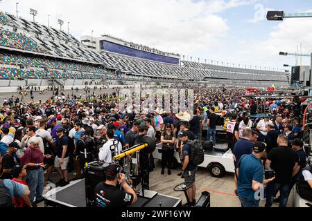 Daytona Beach, Etats Unis. 27th Jan, 2024. Ambiance during the Rolex 24 at Daytona, 1st round of the 2024 IMSA WeatherTech SportsCar Championship, from January 23 to 28, 2024 on the Daytona International Speedway in Daytona Beach, Florida, United States of America - Photo Javier Jimenez/DPPI Credit: DPPI Media/Alamy Live News Stock Photo