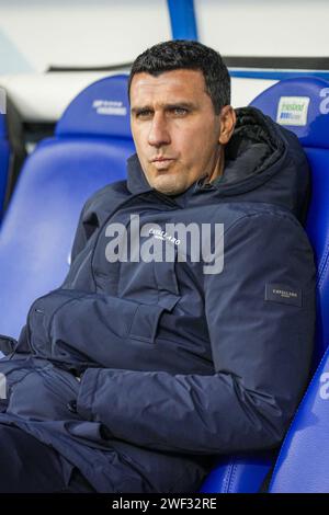 Heerenveen, Netherlands. 28th Jan, 2024. HEERENVEEN, 28-01-2024, Abe Lenstra stadion, season 2023/2024, Dutch Eredivisie Football between SC Heerenveen and AZ, AZ coach Maarten Martens Credit: Pro Shots/Alamy Live News Stock Photo