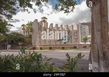 Monument to Victory (or Angel of Victory), commonly known as Monument to Franco, Santa Cruz,Tenerife, Canary Islands, Spain ,Europe Stock Photo