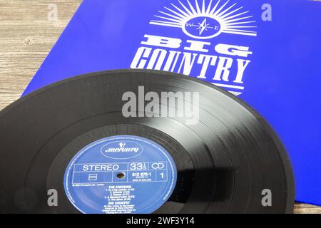 Cover des Albums THE CROSSING der schottischen Band BIG COUNTRY aus dem Jahr 1983 *** Cover of the album THE CROSSING by the Scottish band BIG COUNTRY from 1983 Copyright: xx Stock Photo