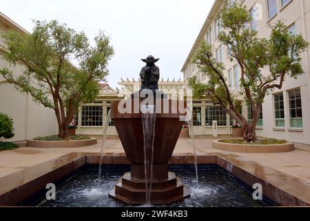 San Francisco, California: YODA Fountain. Fountain with a bronze statue of the Star Wars character Yoda, installed at the Lucasfilm offices Stock Photo