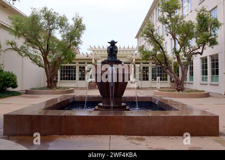 San Francisco, California: YODA Fountain. Fountain with a bronze statue of the Star Wars character Yoda, installed at the Lucasfilm offices Stock Photo