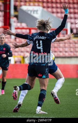 London, UK. 28th Jan, 2024. London, England, January 28 2024: Laia Aleixandri (4 Manchester City) in action during the Barclays FA Womens Super League game between Tottenham Hotspur and Manchester City at Brisbane Road in London, England. (Pedro Porru/SPP) Credit: SPP Sport Press Photo. /Alamy Live News Stock Photo