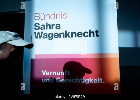 Symbolbild Logo Partei Buendnis Sahra Wagenknecht Logo der neuen Partei Buendnis Sahra Wagenknecht BSW-Partei Berlin Berlin Deutschland *** Symbolic image Logo Party Buendnis Sahra Wagenknecht Logo of the new party Buendnis Sahra Wagenknecht BSW Party Berlin Berlin Germany Stock Photo