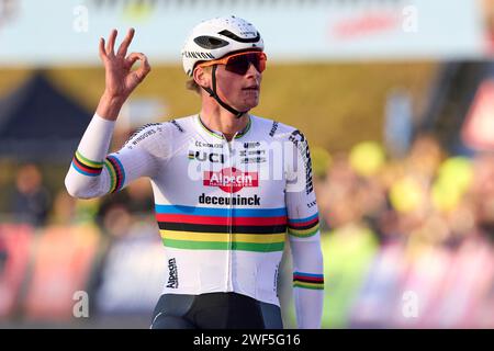 Hoogerheide, Ned. 28th Jan, 2024. HOOGERHEIDE, NED - JANUARY 28: Mathieu van der Poel NED competing in the Woman men race during the World Cup Cyclocross Men on January 28, 2024 in Hoogerheide, NED Credit: Orange Pics BV/Alamy Live News Stock Photo