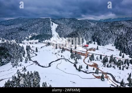 Pertouli Ski Center, Pyli Municipality, Trikala, Thessaly, Greece Stock Photo