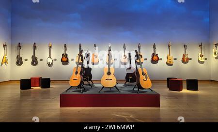 London, UK. 18th Jan, 2024. Various guitars by Mark Knopfler, musician and ex-leader of Dire Straits, are on display at Christie's auction house in London before they are auctioned there on Wednesday, January 31, 2024. (to dpa-KORR 'Money For Nothing': Mark Knopfler's guitars under the hammer) Credit: Philip Dethlefs/dpa - ATTENTION: Only for editorial use in connection with reporting on the auction and only with full mention of the above credit/dpa/Alamy Live News Stock Photo