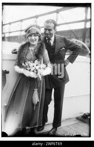 Douglas Fairbanks and wife Mary Pickford, 1920s, glass negative Stock Photo