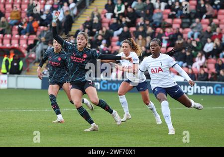 LONDON, ENGLAND - L-R Laia Aleixandri of Manchester City WFC  and Jessica Naz of Tottenham Hotspur Women during Barclays  FA Women's Super League socc Stock Photo