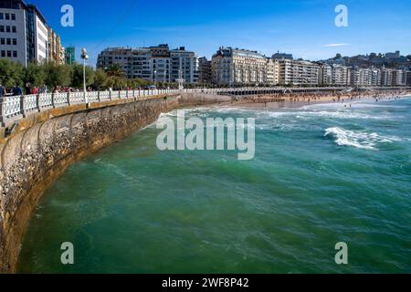 Seaside promenade, Playa de la Concha beach, Bahia de la Concha, San Sebastian, Donostia, Camino de la Costa, Camino del Norte, coastal route, Way of Stock Photo