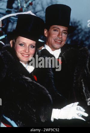 twiggy-tommy-tune-1983-ph-john
