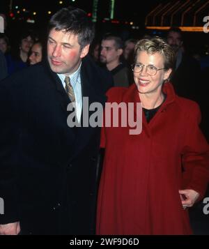Alec Baldwin, Kim Basinger, 1992. ph: John Barrett/PHOTOlink/Courtesy