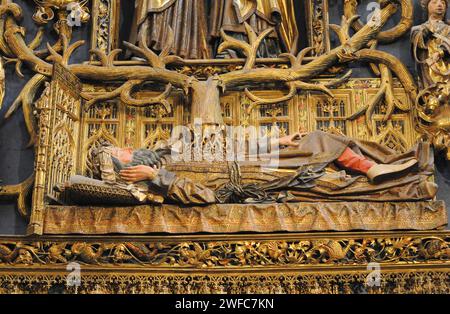 Burgos city, Catedral de Santa Maria. Capilla de Santa Ana, altarpiece detail showing Jesse tree (16th century by Diego de Siloe). Burgos province, Ca Stock Photo