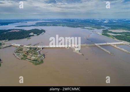 Drone view of Santo Antônio Hydroelectric Power Plant on Madeira River - the world&#39;s second largest bulb Kaplan turbine hydroelectric Stock Photo