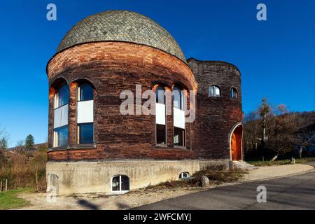 Glass house Dornach by architect Rudolf Steiner, canton of Solothurn, Switzerland. The Glass House is a studio building för the glass grinding shop. B Stock Photo