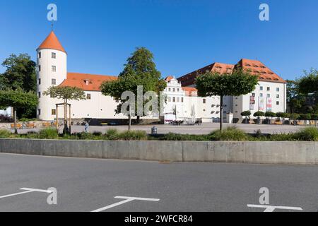 Schlossplatz mit Schloss Freudenstein, Freiberg, Sachsen, Deutschland *** Schlossplatz with Freudenstein Castle, Freiberg, Saxony, Germany Stock Photo