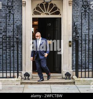 London, UK. 30th Jan, 2024. James Cleverly, MP, Secretary of State for the Home Department. Ministers in the Conservative Party government of the United Kingdom attend the weekly cabinet meeting at 10 Downing Street (accessing No 10 from both Downing Street and Whitehall) in Westminster, London, England. Credit: Imageplotter/Alamy Live News Stock Photo