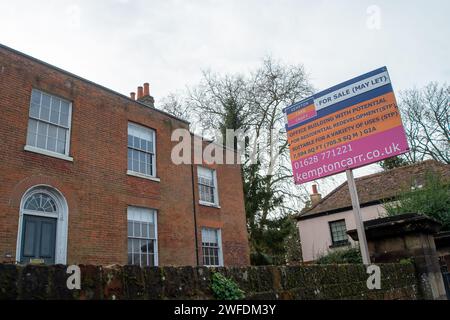 Maidenhead, Berkshire, UK. 29th January, 2024. An office building for sale in Maidenhead, Berkshire. Credit: Maureen McLean/Alamy Stock Photo