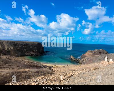 Panoramic view of the natural sandy beach of Papagayo on Lanzarote in a volcanic landscape in Los Ajaches National Park. Playa Blanca, Lanzarote Stock Photo